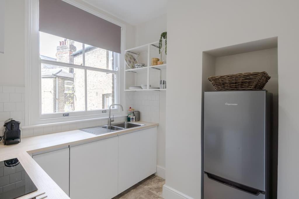 The Oval Abode Appartement Londen Buitenkant foto