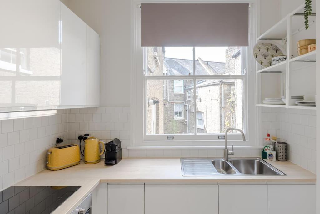 The Oval Abode Appartement Londen Buitenkant foto